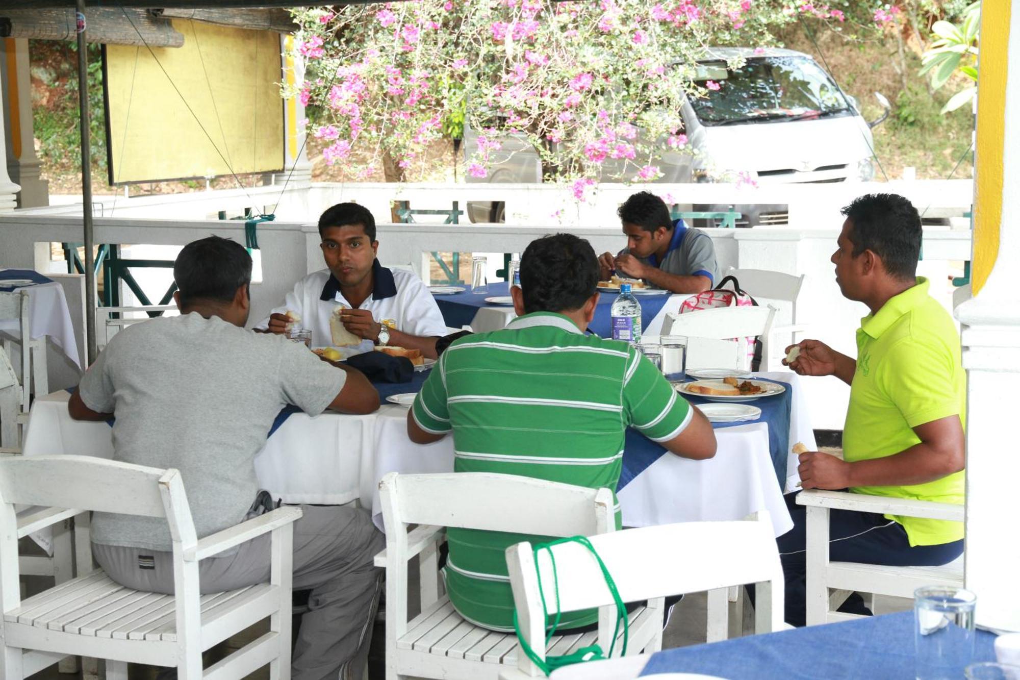 בלהולויה River Garden Resort מראה חיצוני תמונה